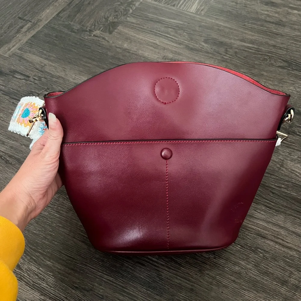 Maroon Bucket Bag Purse w Colorful Wide Crossbody Adjustable Strap